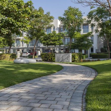 Stay Phenomenal 1 Bedroom Holiday Home Near Burj Khalifa Dubai Esterno foto